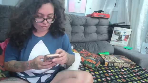 Roshen_Amira MyFreeCams Female 18-02-2025