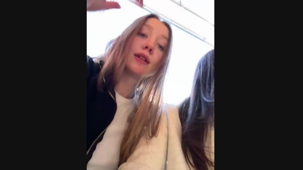 Sophie_Avory StripChat Female 19-02-2025