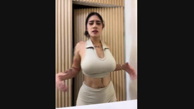 clarachanelricek StripChat Female 18-02-2025