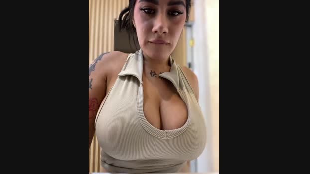 clarachanelricek StripChat Female 18-02-2025