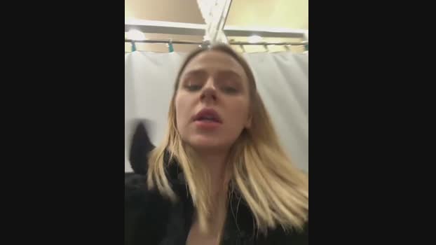 elegant_babe StripChat Female 19-02-2025