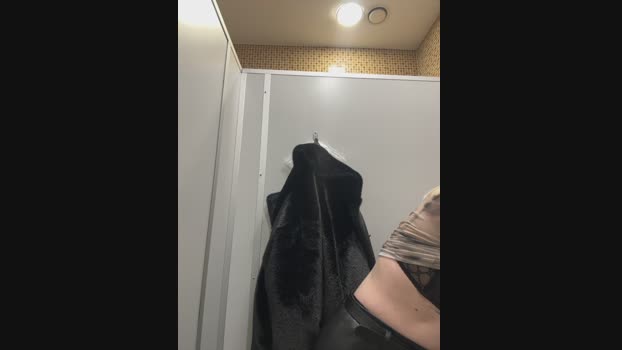 elegant_babe StripChat Female 19-02-2025