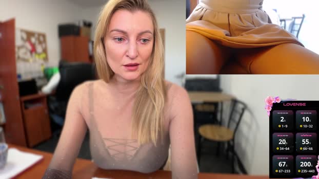 legsLONG StripChat Female 18-02-2025