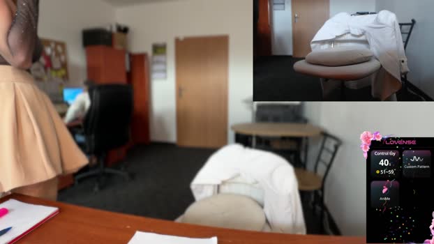 legsLONG StripChat Female 19-02-2025