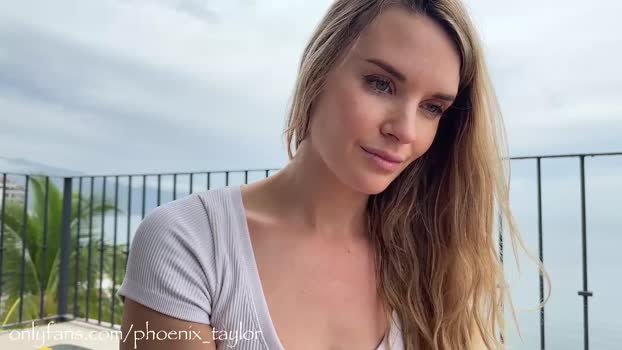 phoenix_taylor Chaturbate Female 18-02-2025