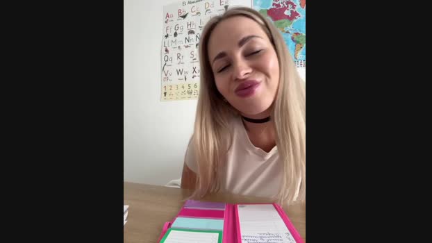 streetdoll StripChat Female 19-02-2025