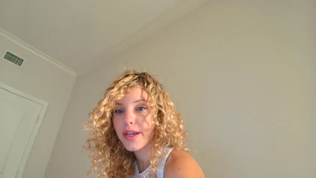 theislandgirl Chaturbate Female 18-02-2025