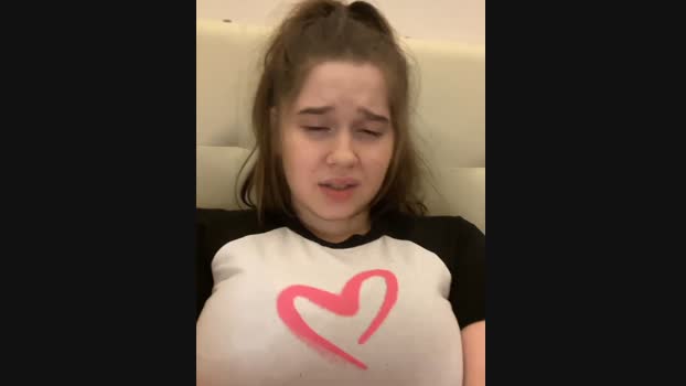 HornyGirlH StripChat Female 19-02-2025