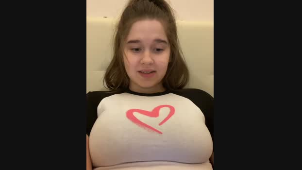 HornyGirlH StripChat Female 19-02-2025