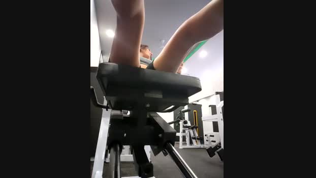 Izabella_Bella StripChat Female 20-02-2025