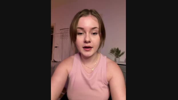 MaribelRiver StripChat Female 19-02-2025