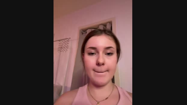 MaribelRiver StripChat Female 19-02-2025