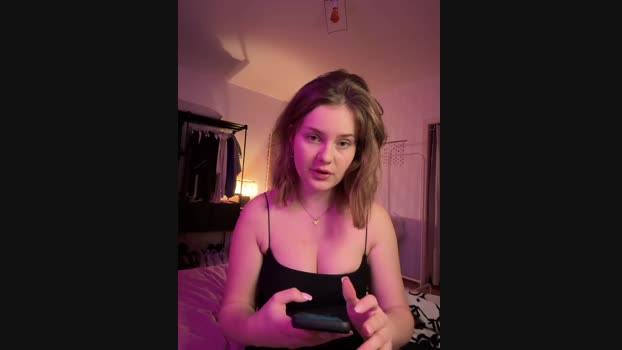 MaribelRiver StripChat Female 19-02-2025