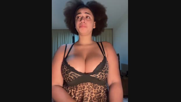 Naomisroom StripChat Female 19-02-2025