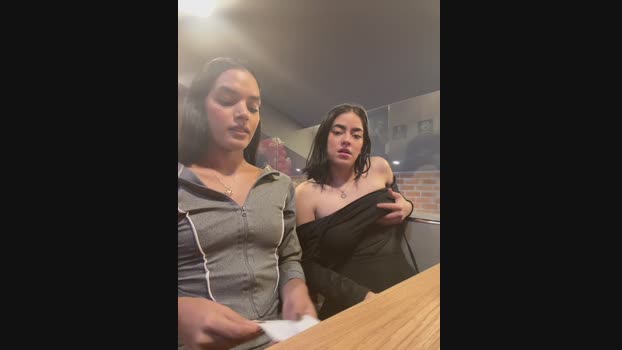 Naughty_Friends_ StripChat Female 19-02-2025