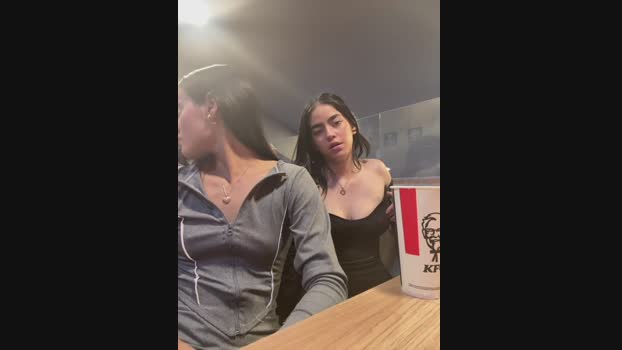 Naughty_Friends_ StripChat Female 19-02-2025