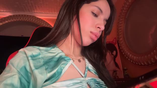 ORLA86 StripChat Female 20-02-2025