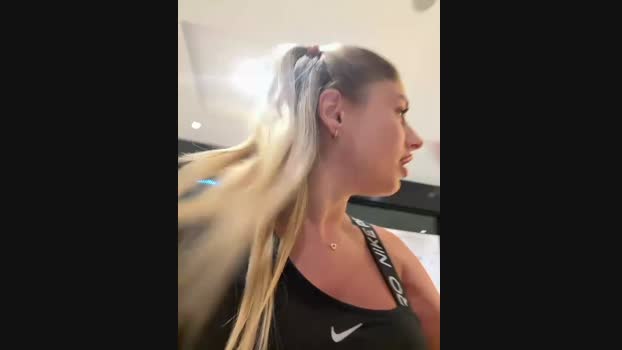 SophieVJ StripChat Female 19-02-2025