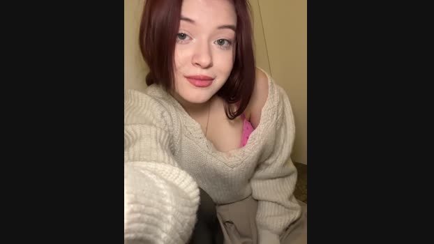 Times__Square StripChat Female 19-02-2025