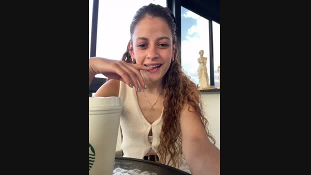 alana15 StripChat Female 19-02-2025