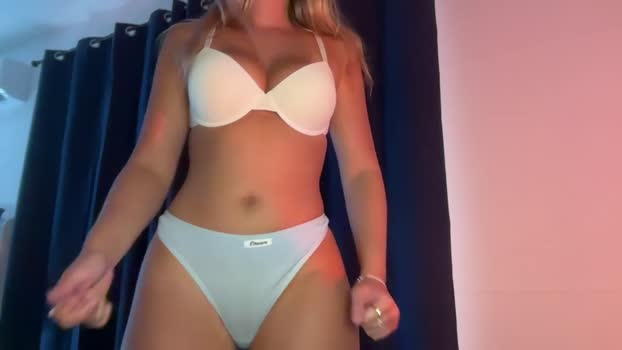 itsssosierra Chaturbate Female 19-02-2025