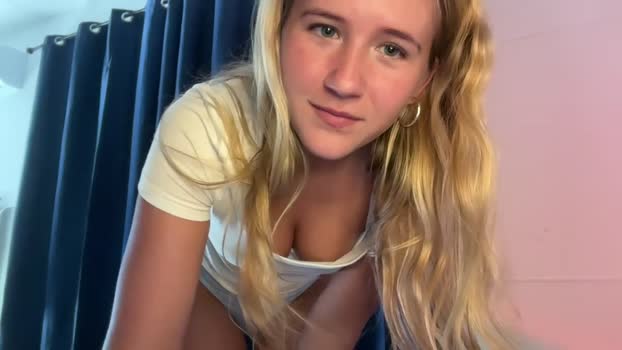 itsssosierra Chaturbate Female 19-02-2025