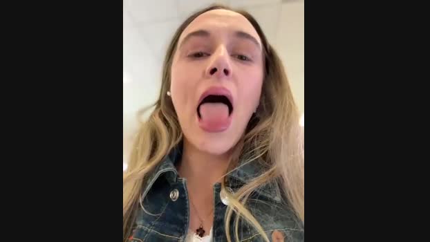 lunagirl13 StripChat Female 19-02-2025