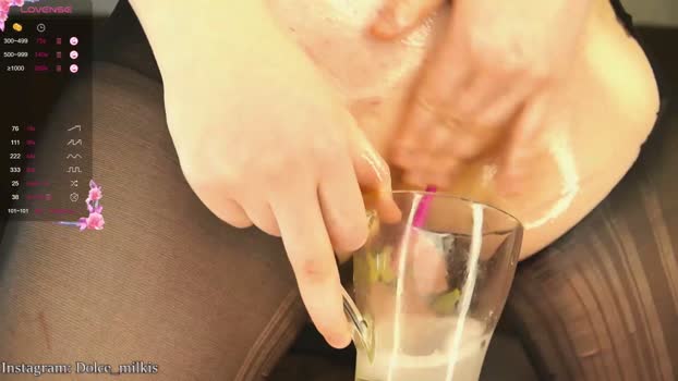 GlitterZOE StripChat Female 20-02-2025