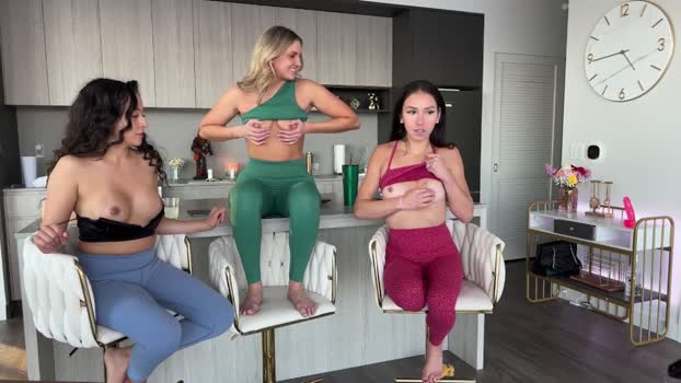 Graciemae_baexx StripChat Female 20-02-2025