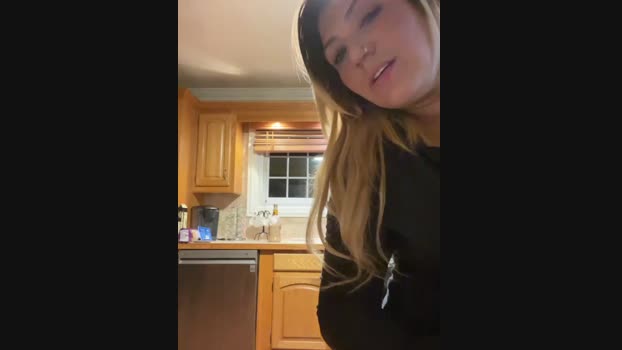 LittleMissEeve StripChat Female 20-02-2025