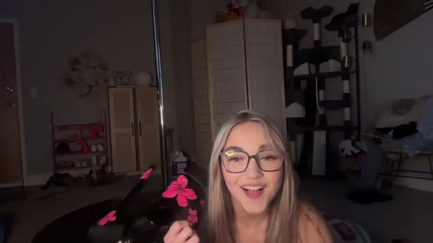 iris_world Chaturbate Female 20-02-2025