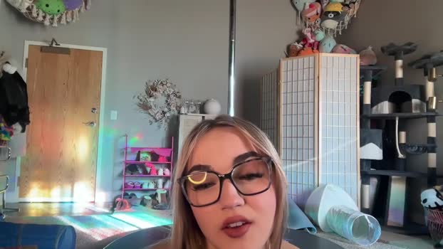 iris_world Chaturbate Female 20-02-2025