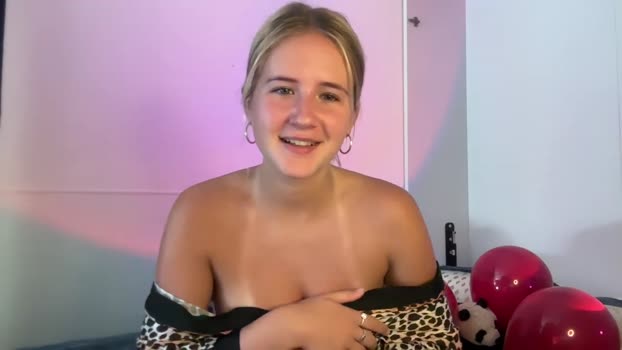 itsssosierra Chaturbate Female 20-02-2025