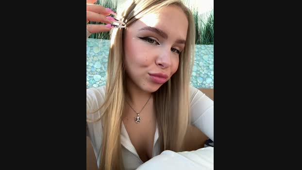 mur_girl StripChat Female 21-02-2025