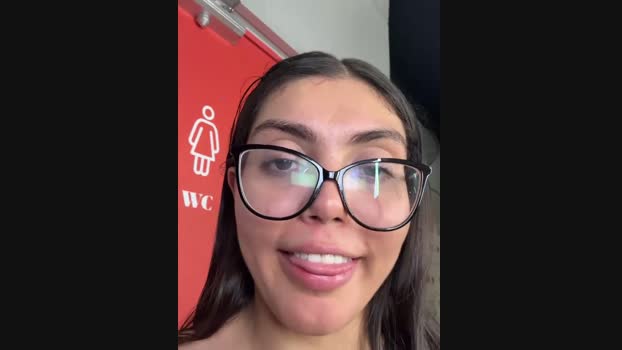 zui_lu StripChat Female 20-02-2025
