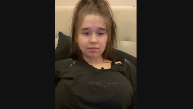 HornyGirlH StripChat Female 21-02-2025