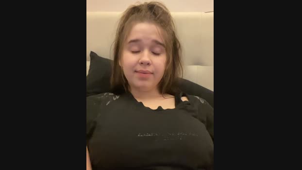 HornyGirlH StripChat Female 21-02-2025