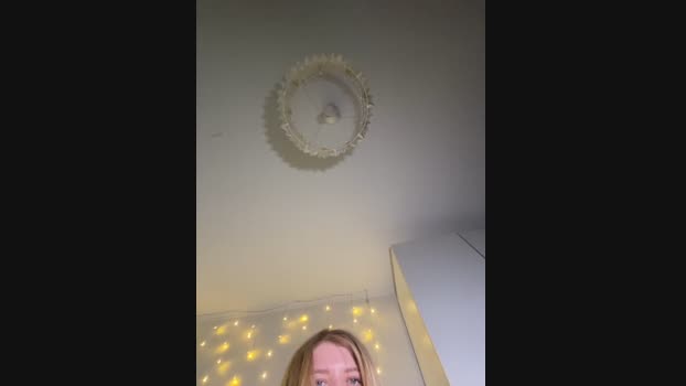 OdriOlsens StripChat Female 22-02-2025