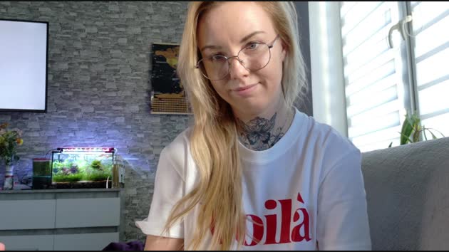 Promyczek_ StripChat Female 22-02-2025