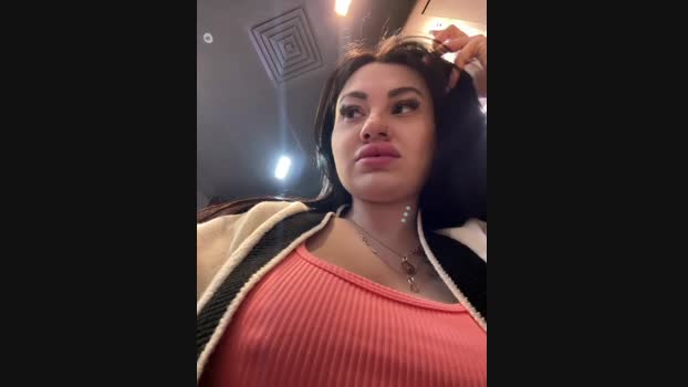 Wet__Bunny StripChat Female 22-02-2025