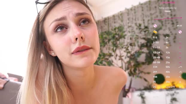 darlinechapel Chaturbate Female 22-02-2025