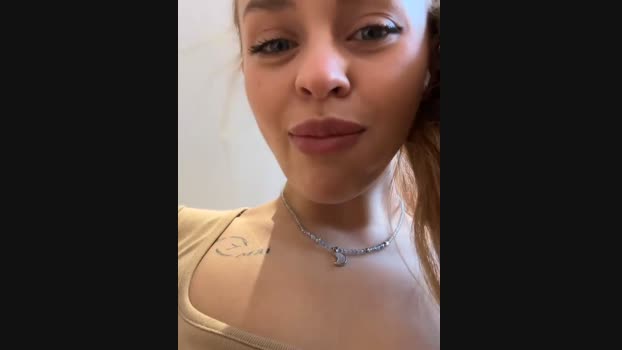 AngelinaTeller StripChat Female 22-02-2025