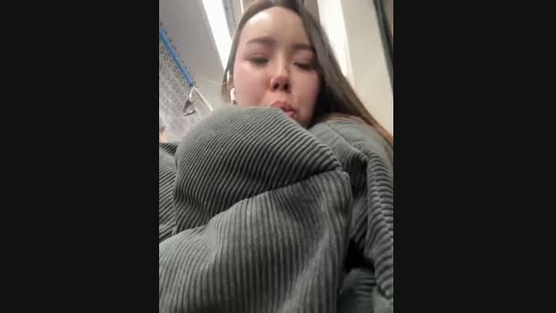 Asian_Asami StripChat Female 22-02-2025