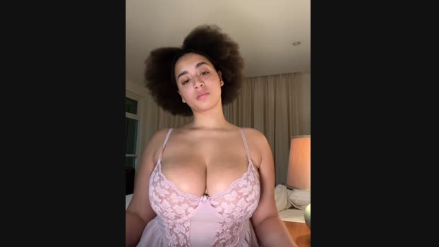 Naomisroom StripChat Female 23-02-2025