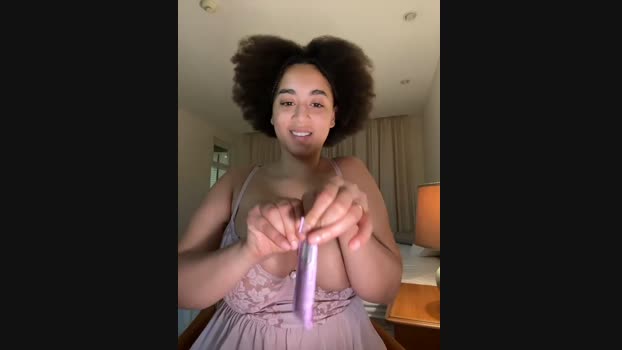 Naomisroom StripChat Female 23-02-2025