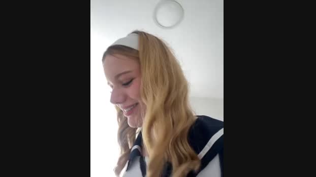 NicoleCut StripChat Female 23-02-2025