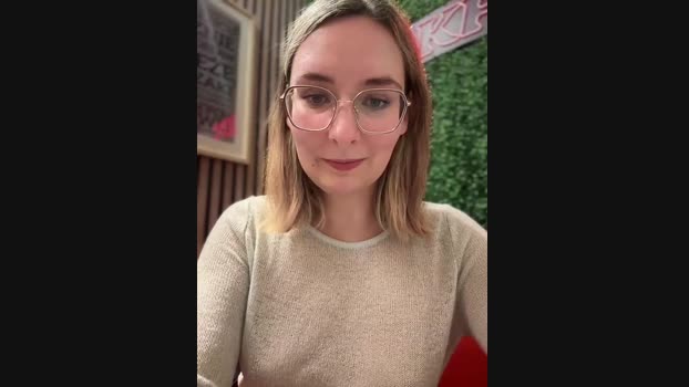 The_Snowwhitee StripChat Female 22-02-2025