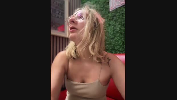 The_Snowwhitee StripChat Female 23-02-2025