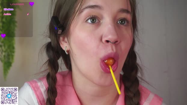 AmiLewis StripChat Female 23-02-2025