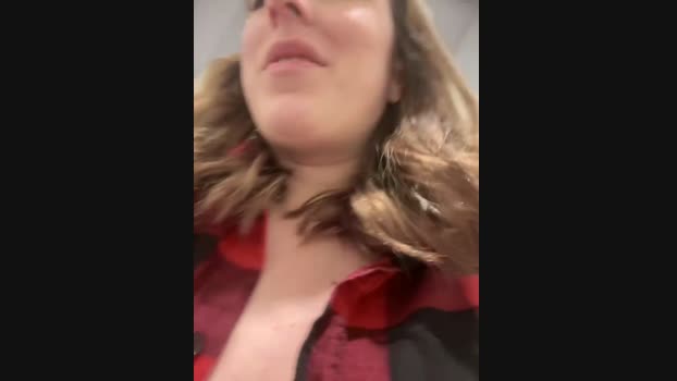 MommmyYummy StripChat Female 24-02-2025